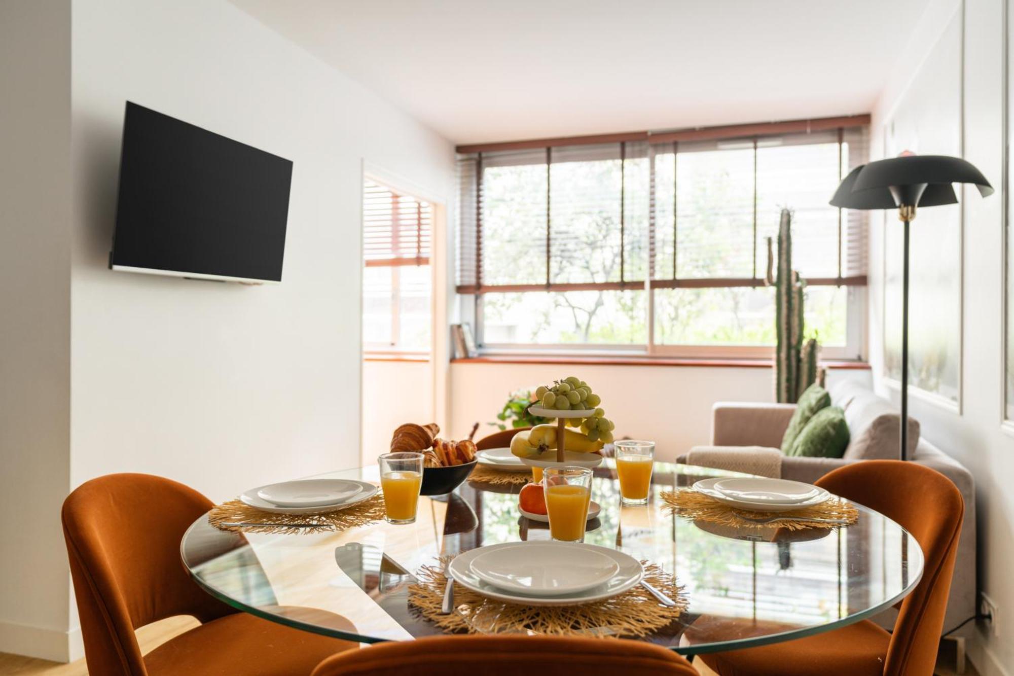 Sereners - Charming Serviced Apartments - Beaugrenelle Paris Exteriör bild